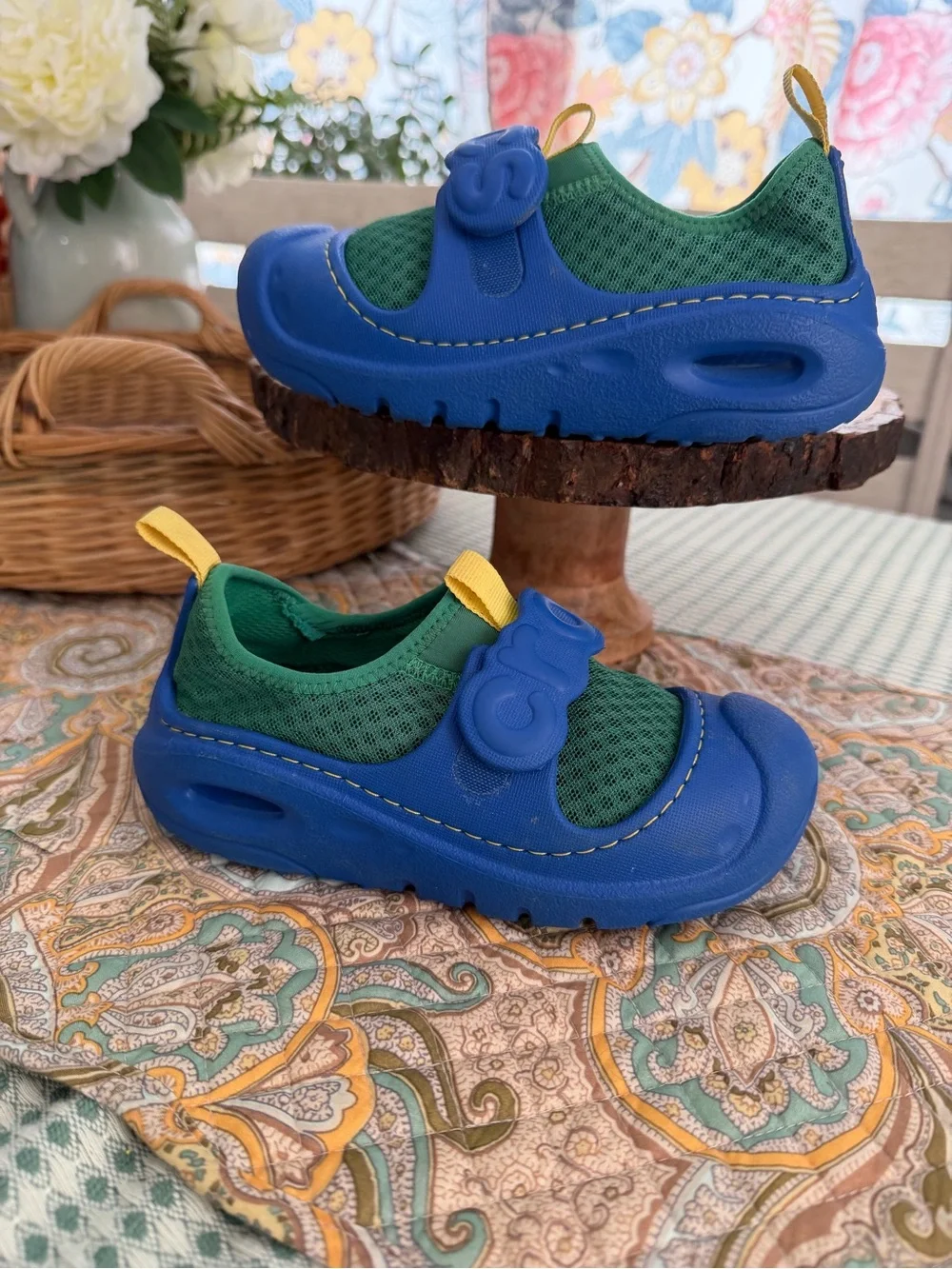 CROCS Kids Blue & Green Athletic Water Shoes with Yellow Pull Tabs Size 12
